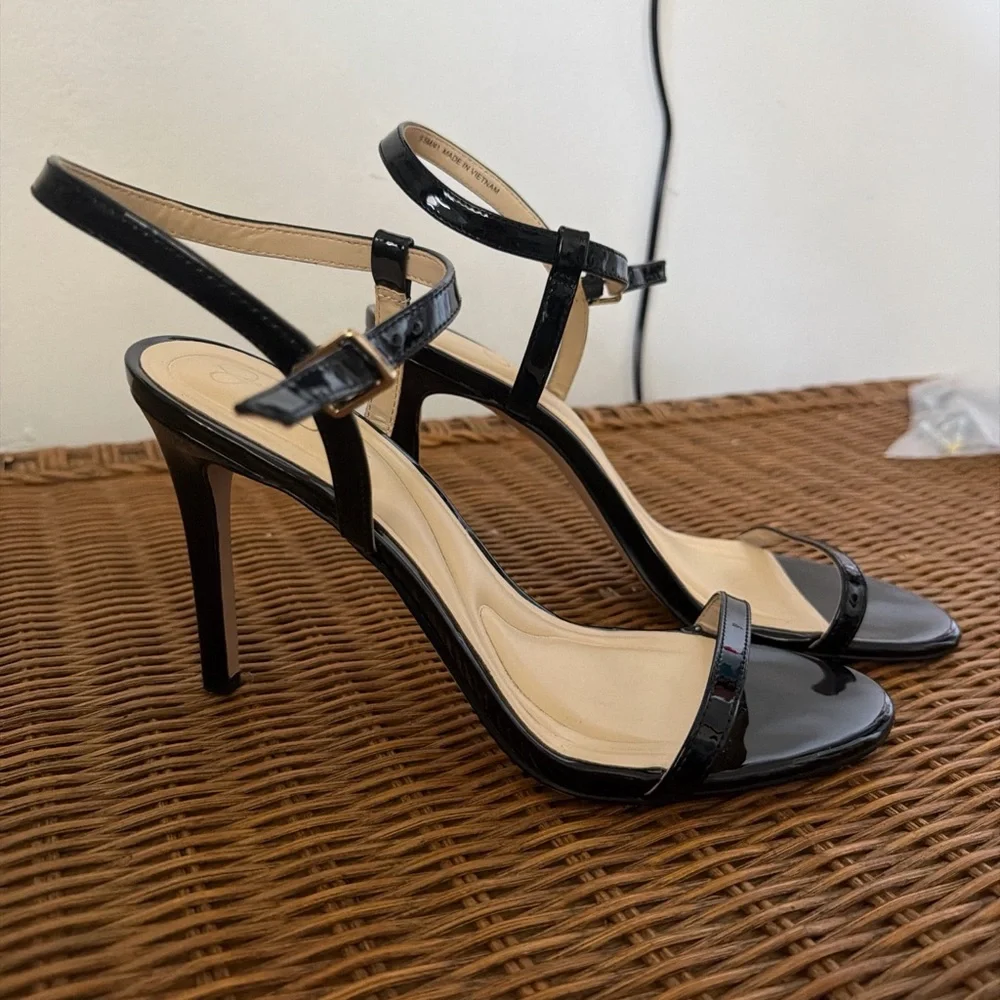 Jessica Simpson sz9.5 Black Slingback Heels